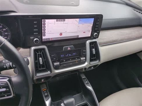 Used 2022 Kia Sorento X-Line EX image 30