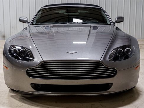Used 2008 Aston Martin V8 Vantage Roadster RWD image 27
