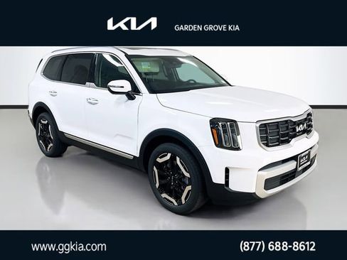New 2025 Kia Telluride S image 1