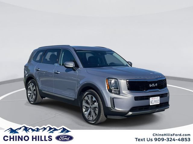 Used 2022 Kia Telluride S FWD image 1