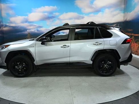 Used 2021 Toyota RAV4 XSE image 5
