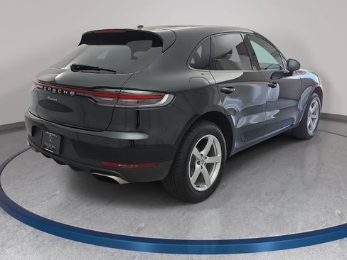 Used 2020 Porsche Macan AWD/4WD image 5