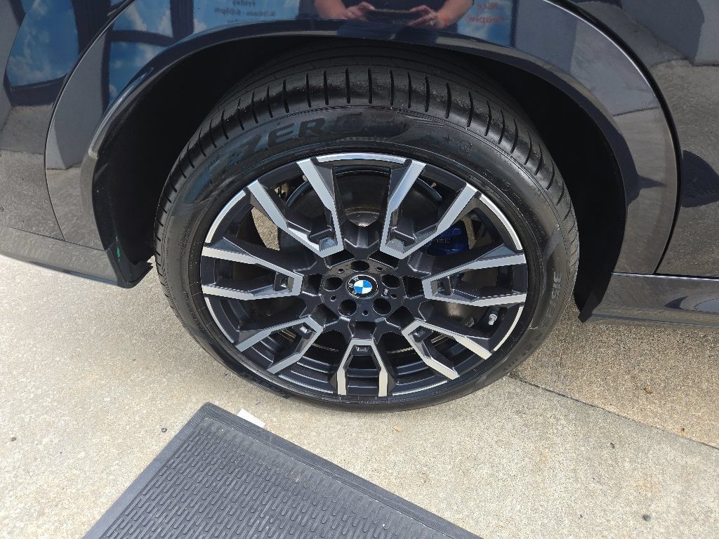 Used 2024 BMW X6 xDrive40i w/ Executive Package AWD/4WD image 25