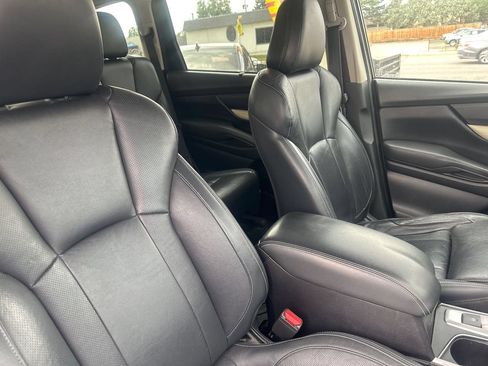 Used 2019 Subaru Ascent Limited AWD/4WD image 33