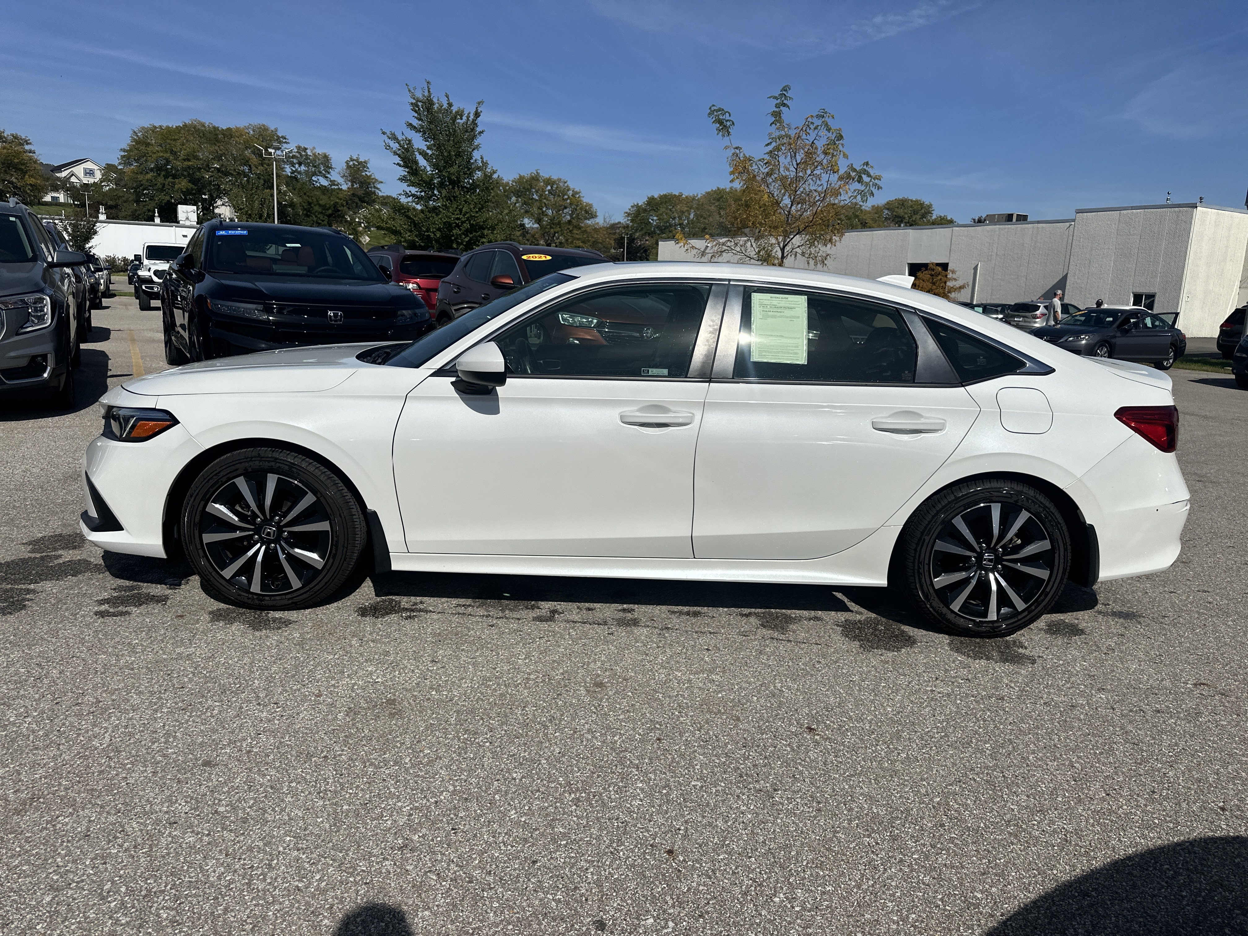 Certified 2022 Honda Civic EX image 8