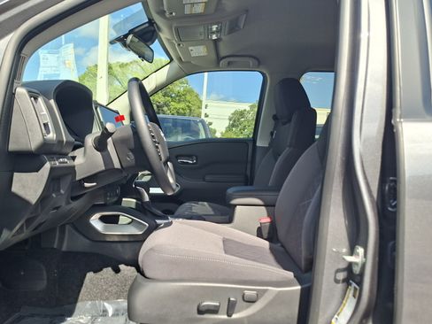 New 2026 Nissan Frontier SV w/ Tow Package AWD/4WD image 6