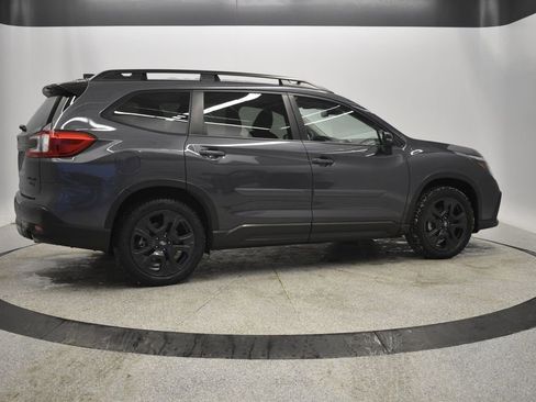 Used 2023 Subaru Ascent Onyx Edition image 10