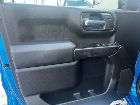 Used 2022 Chevrolet Silverado 1500 Custom Trail Boss image 10