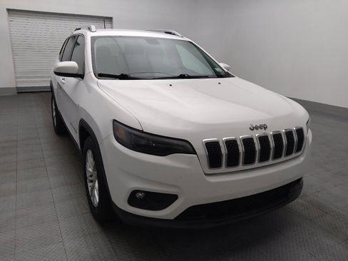Used 2019 Jeep Cherokee Latitude w/ Popular Appearance Group image 14