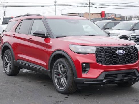 New 2026 Ford Explorer ST-Line w/ ST-Line Street Pack image 8