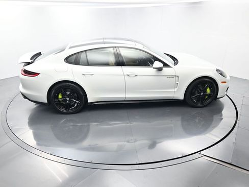 Used 2018 Porsche Panamera 4 image 41