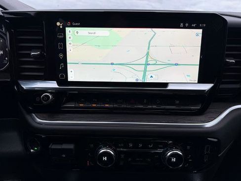 New 2026 GMC Sierra 1500 SLT image 13