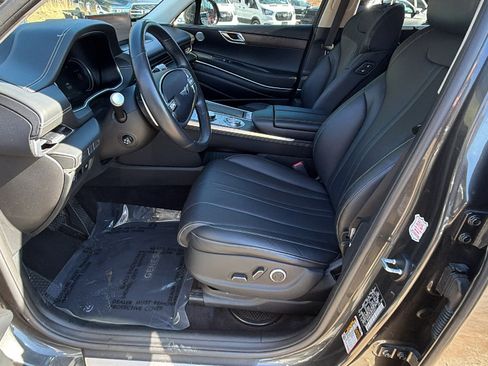 Used 2024 Genesis GV80 2.5T image 16