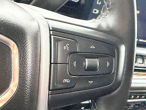 Used 2025 GMC Sierra 3500 SLE w/ SLE Value Package image 26