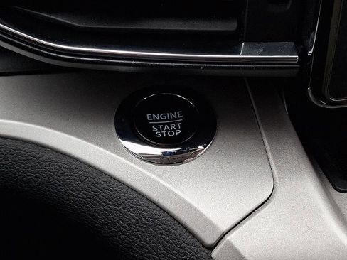 Certified 2023 Ford Explorer XLT w/ Equipment Group 202A image 23