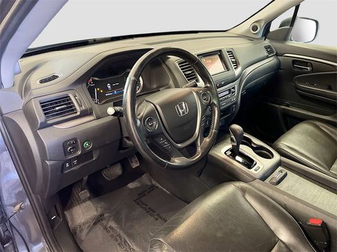 Used 2019 Honda Ridgeline RTL image 9
