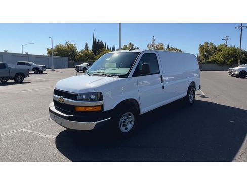 New 2025 Chevrolet Express 2500 w/ Driver Convenience Package image 5