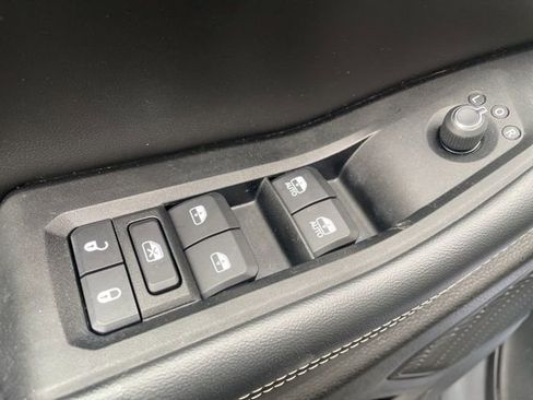 Used 2023 Jeep Grand Cherokee L Limited image 27