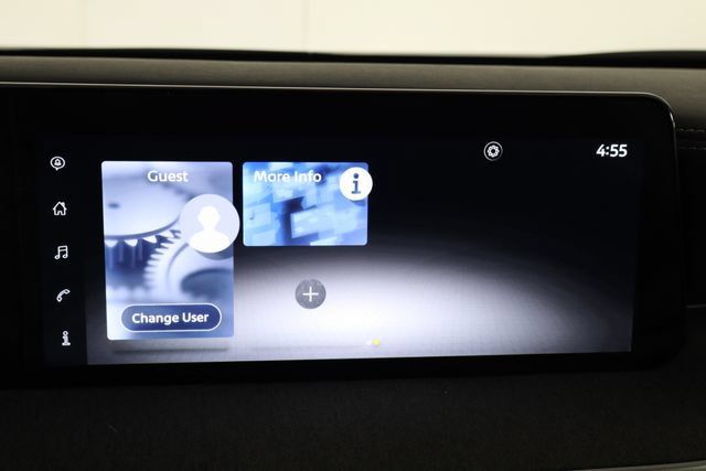 Used 2025 Nissan Kicks SV FWD image 27