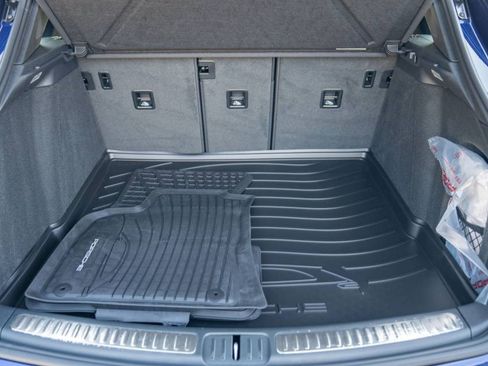 New 2026 Porsche Macan AWD/4WD image 28
