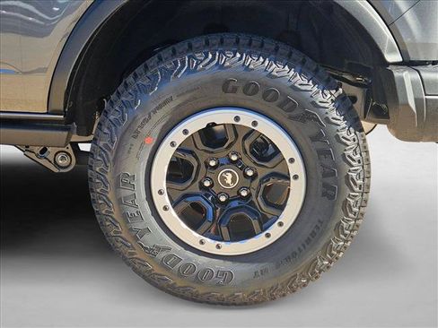 New 2025 Ford Bronco Badlands AWD/4WD image 10