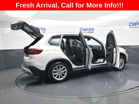 Used 2020 BMW X5 xDrive40i w/ Premium Package AWD/4WD image 55