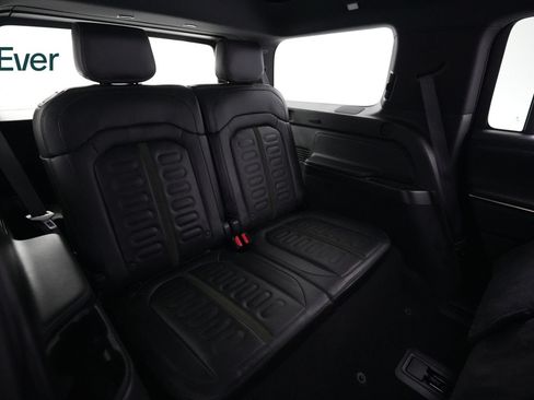 Used 2026 Rivian R1S Adventure AWD/4WD image 26