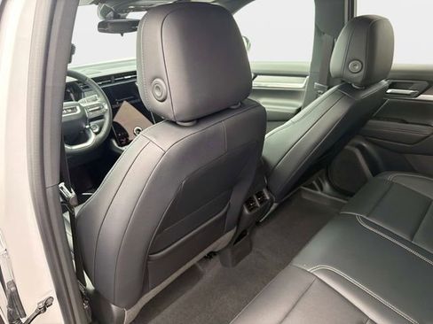 New 2026 GMC Terrain Elevation w/ Elevation Premium Package FWD image 13