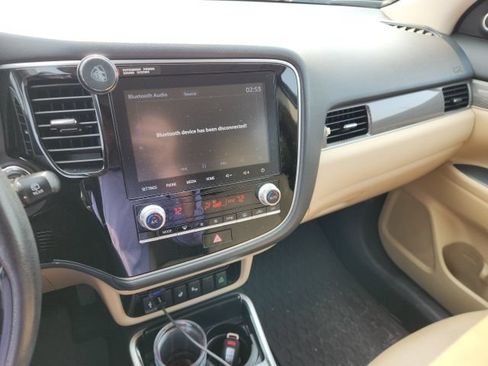 Used 2020 Mitsubishi Outlander GT AWD/4WD image 15
