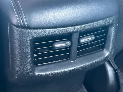 Used 2023 Dodge Challenger GT image 15