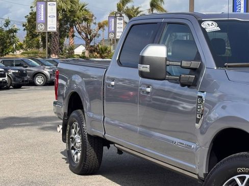 Certified 2020 Ford F250 Lariat w/ Lariat Ultimate Package image 5