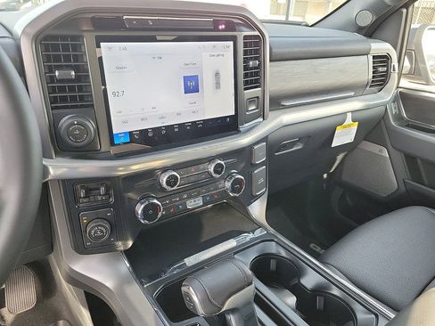 New 2025 Ford F150 Lariat w/ Equipment Group 501A Mid image 20