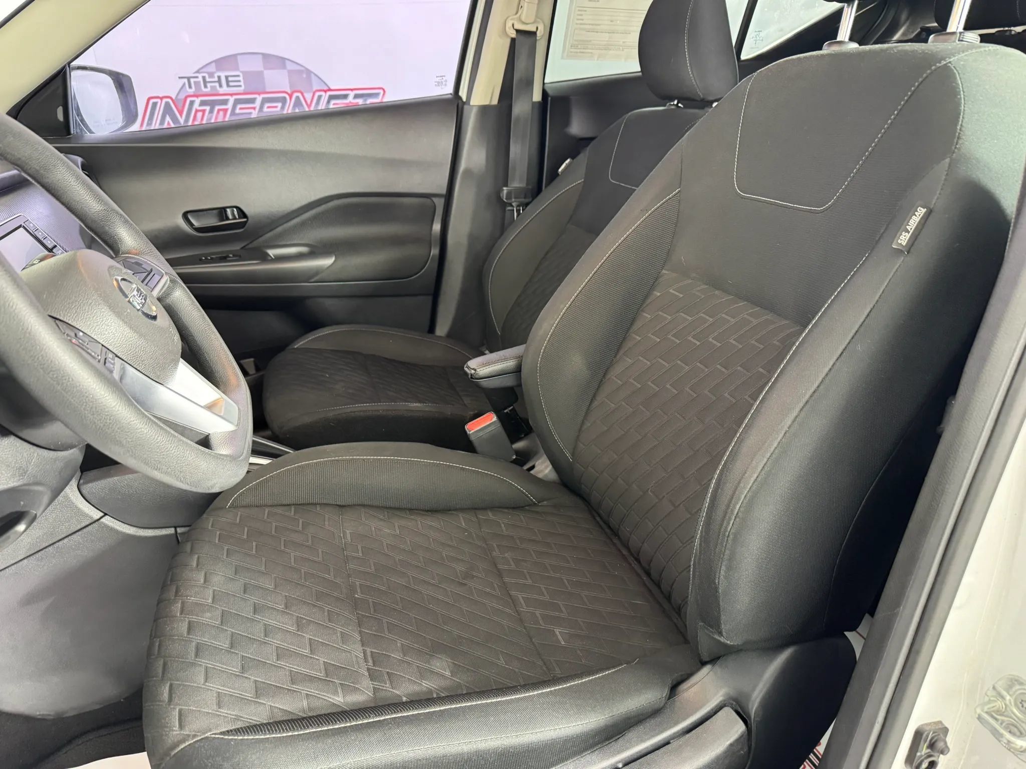 Used 2021 Nissan Kicks S FWD image 31