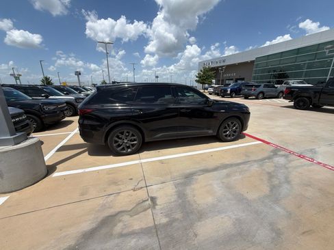Used 2024 Acura MDX A-Spec AWD/4WD image 8