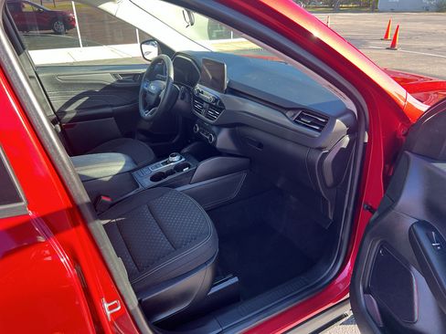 Used 2023 Ford Escape Active image 13
