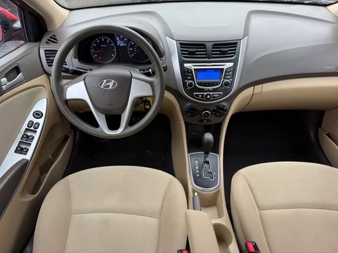 Used 2013 Hyundai Accent GLS image 15