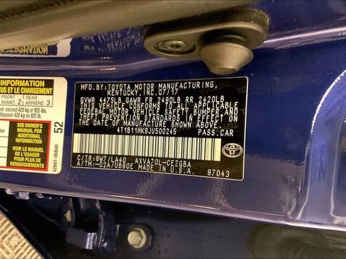 Used 2018 Toyota Camry XLE FWD image 29