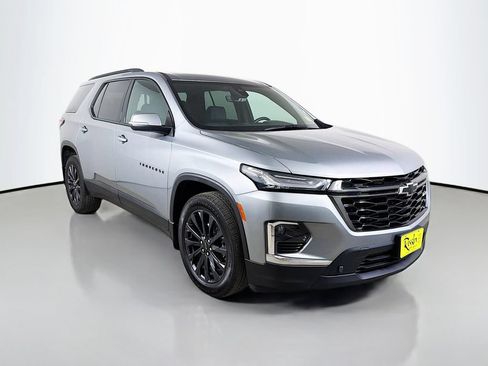 Used 2024 Chevrolet Traverse RS w/ LPO, Floor Liner Package AWD/4WD image 4