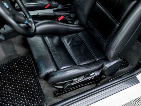 Used 1990 BMW M3 Coupe RWD image 45