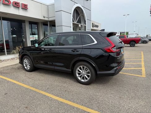 Used 2025 Honda CR-V EX-L image 12