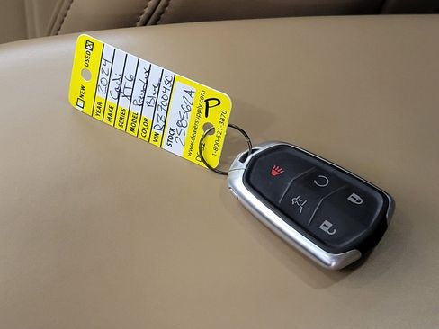 Certified 2024 Cadillac XT6 Premium Luxury w/ Platinum Package image 29