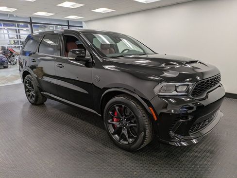 Used 2024 Dodge Durango SRT Hellcat image 3