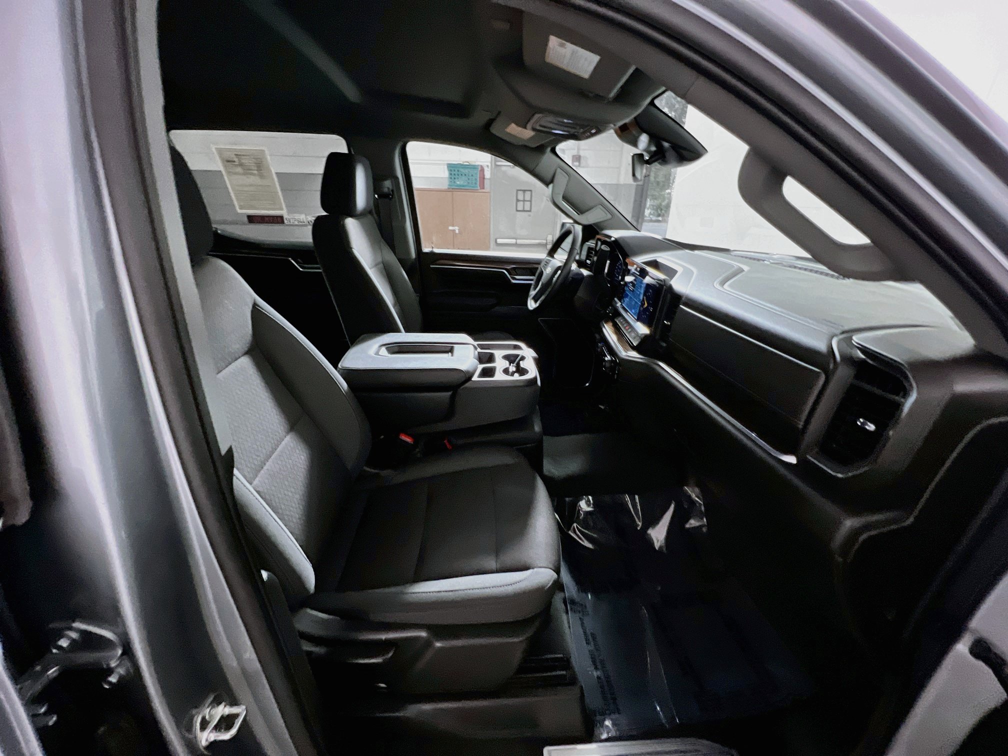 Used 2026 Chevrolet Silverado 1500 LT AWD/4WD image 31