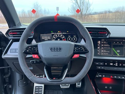 Used 2025 Audi RS 3 image 31