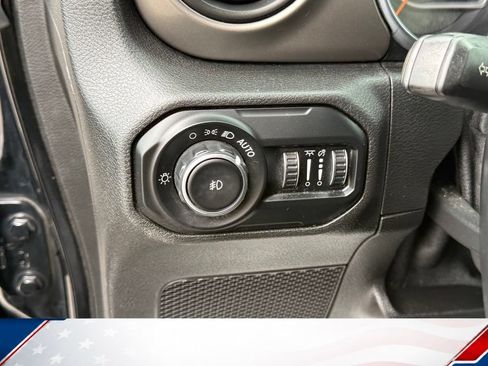 Used 2021 Jeep Wrangler Unlimited Sport AWD/4WD image 17