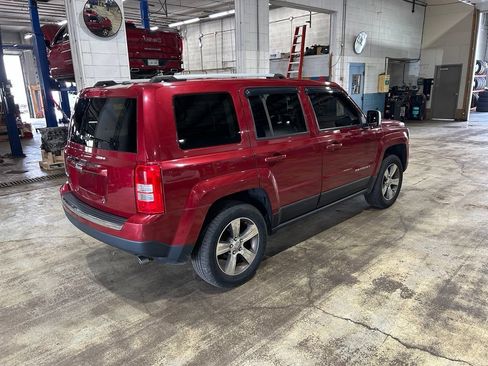 Used 2016 Jeep Patriot High Altitude AWD/4WD image 2