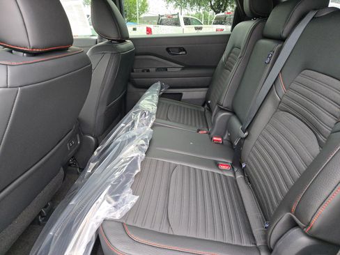 New 2026 Nissan Pathfinder Rock Creek AWD/4WD image 12