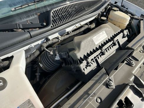 New 2025 Chevrolet Express 3500 Work Van w/ Power Convenience Package image 26