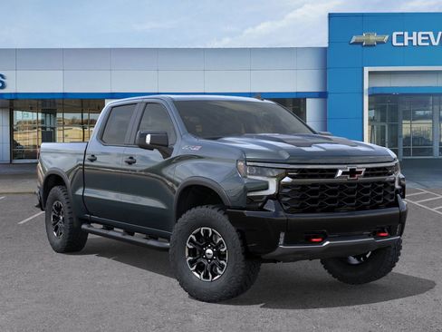 New 2026 Chevrolet Silverado 1500 ZR2 image 8