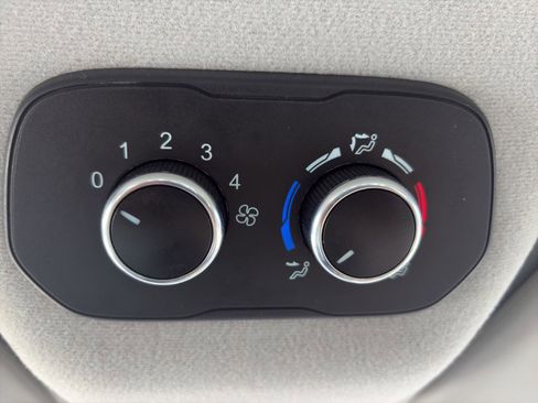 Used 2020 Ford Transit 350 XLT RWD image 31